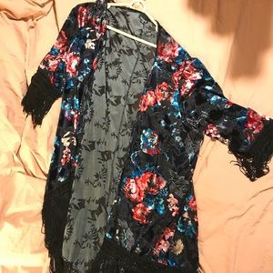 Burnt velvet floral lace kimono
